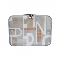 ����� G-CUBE GNJD-813S ��� �������� 13.3