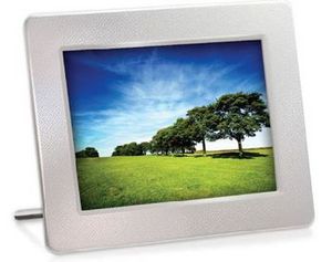 Фото цифровой рамки Transcend T.photo TS2GPF730W