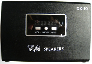 Фото портативной акустической системы DK-10 с USB/SD