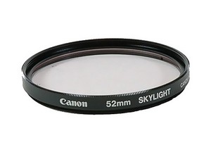 Фото защитного фильтра Canon Skylight 52mm