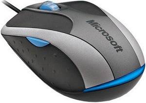 Фото оптической компьютерной мышки Microsoft Notebook Optical Mouse 3000