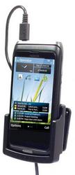 Фото автомобильного держателя для Nokia E7 Fix2Car 62112 с зарядкой