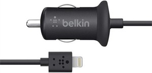 Фото автомобильной универсальной зарядки Belkin F8J076bt