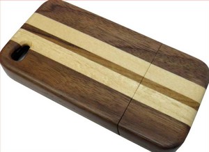 Фото чехла для iPhone 4 Wooden Case №6