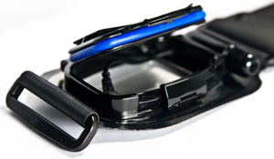 Фото водонепроницаемого чехла для Apple iPod shuffle 2G H2O Audio Amphibx Armband Small WB3-BK