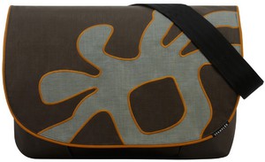 Фото сумки Crumpler Mood Smuggler XL для ноутбука 17