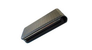 Фото кожаного чехла для HTC Desire S Clever Case UltraSlim Carbon