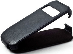 Фото полиуретанового чехла для Nokia E72 Red Line iBox Premium