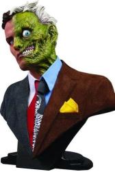 Фото фигурка Two-Face 1:2 Scale Bust DC Unlimited 28842