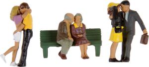 Фото фигурки влюбленные пары и скамейка NOCH 15510