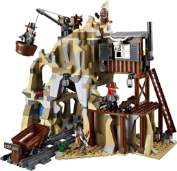 Фото конструктора LEGO The Lone Ranger Перестрелка на серебряном руднике 79110