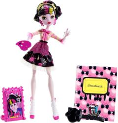 Фото куклы Mattel Monster High Творческие монстры Draculaura BDF12
