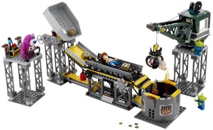 Фото конструктора LEGO TOY STORY 3 Спасение из Мусороуплотнителя 7596