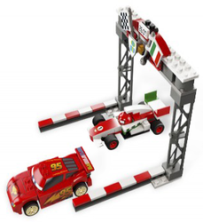 Фото конструктора LEGO Cars 2 Мировой Гран-При 8423