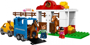 Фото конструктора LEGO Duplo Конюшня 5648