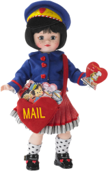 Фото куклы Madame Alexander Мэгги - Почтальон 20 см 66235