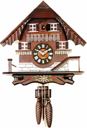Фото настенных механических часов Yantai Polaris G515 орех с маятником