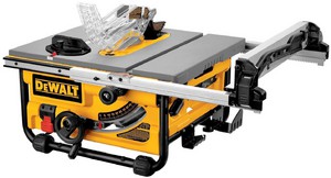 Фото циркулярной пилы DeWALT DW745