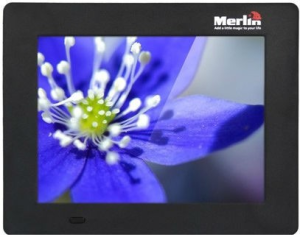 Фото цифровой рамки Merlin DPF-7 Media Frame