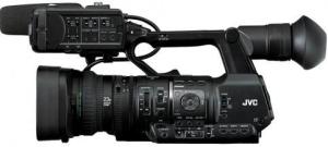 Фото камеры JVC GY-HM650E