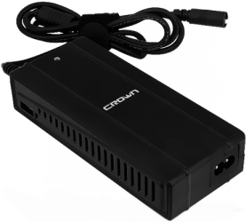 Фото универсального зарядного устройства Crown CMLC-3232