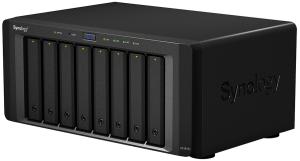 Фото NAS Synology DS1815+