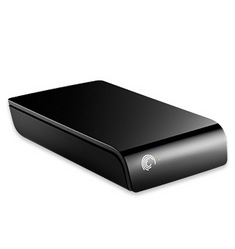 Фото внешнего HDD Seagate External Desktop ST320005EXD101-RK 2TB