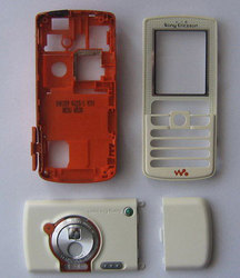 Фото оригинального корпуса для Sony Ericsson W800i (под оригинал)