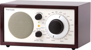 Фото радиоприемника Tivoli Audio Model One Platinum
