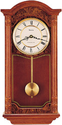Фото настенных часов Bulova C4431 с маятником