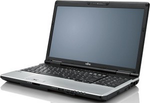 Фото ноутбука Fujitsu LifeBook E781 VFY:E7810MF011RU