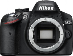 Фото Nikon D3200 Kit 18-140 VR