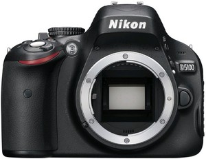 Фото Nikon D5100 Kit AF-S 18-200 VR II