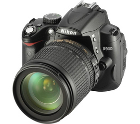 Фото Nikon D5000 Kit AF-S DX 18-105VR