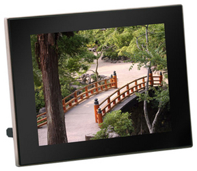 Фото цифровой рамки Diframe DF-F8S Slim