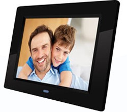 Фото цифровой рамки Digma PF-830