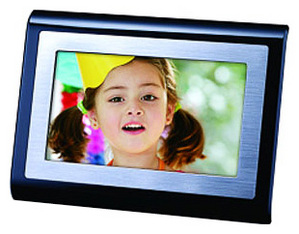 Фото цифровой рамки Motorola LS-700
