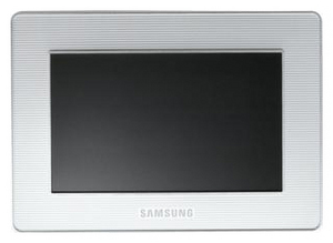 Фото цифровой рамки Samsung SPF-72V