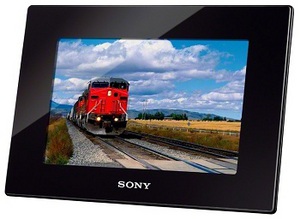 Фото цифровой рамки Sony DPF-HD800