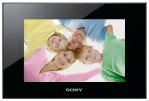 Фото цифровой рамки Sony DPP-F800