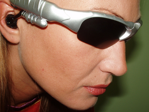 Фото Sunglasses 1GB + очки + Bluetooth гарнитура
