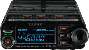 Фото радиостанции Yaesu FTM-10R