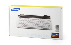 Фото чехла-клавиатуры для планшета Samsung ECR-K15RWEGSER