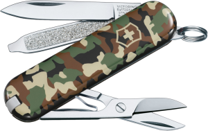 Фото швейцарского армейского ножа Victorinox Classic SD 0.6223.94