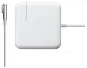 Фото зарядного устройства для Apple MacBook Pro 13