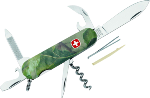 Фото швейцарского армейского ножа Wenger Hardwoods 10