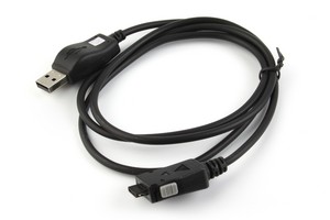 Фото USB шнура для VKmobile 330 + CD