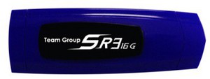 Фото флэш-диска Team Group SR3 16GB