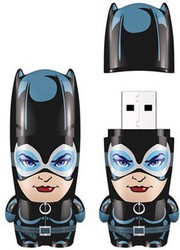 Фото флэш-диска Mimoco Mimobot Catwoman 8GB