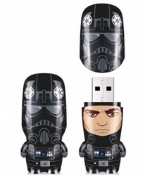 Фото флэш-диска Mimoco Mimobot Tie Fighter Star Wars 4GB